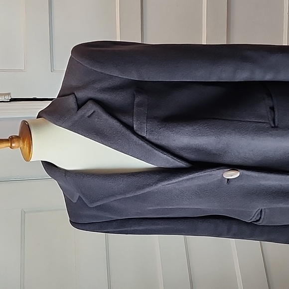 Rare Giorgio Armani Angora Blend Coat, Size 44 - Picture 10 of 17